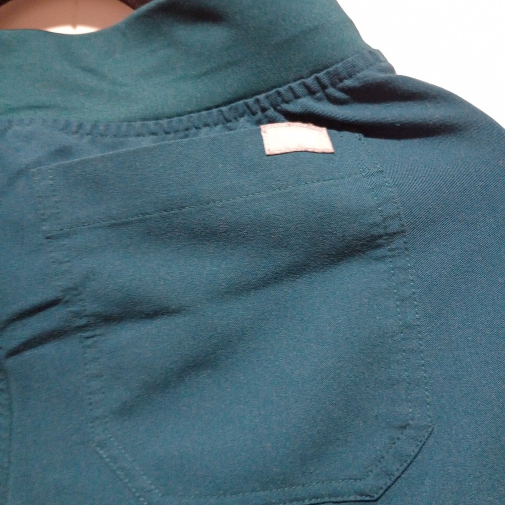 EUC! Figs Technical Collection - Teal (XS) - Picture 6 of 10